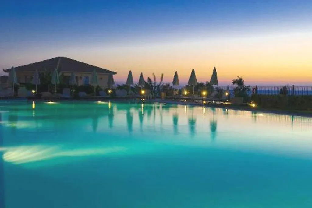 Astra Village Hotel Suites And Spa Livathos  4*, Livathos (Kefalonia) Řecko
