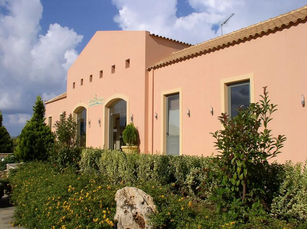 Astra Village Hotel Suites And Spa Livathos  Řecko