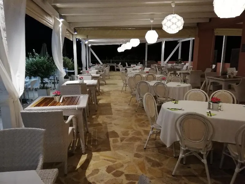 Astra Village Hotel Suites And Spa Livathos  Livathos (Kefalonia)