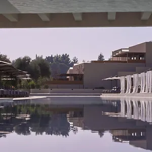 Hotel Celestial, Afrato