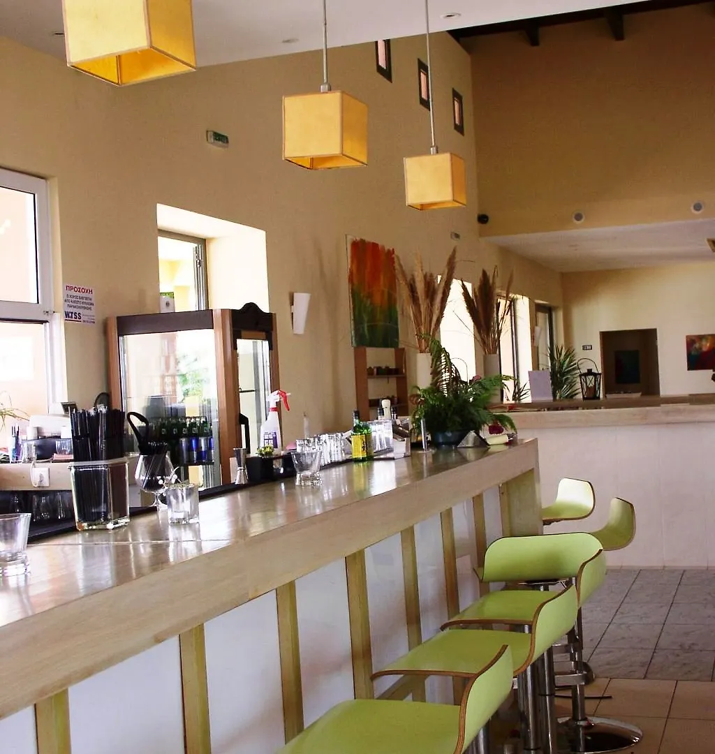 Hotel apartamentowy Astra Village Hotel Suites And Spa Livathos